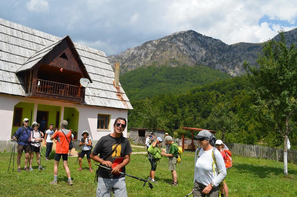 Guesthouse Alpini Lepushe 外观 照片